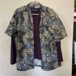 Good condition, wooden buttons